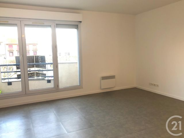 Appartement Studio à louer - 1 pièce - 27.0 m2 - BRETIGNY SUR ORGE - 91 - ILE-DE-FRANCE - Century 21 Capitole Immobilier