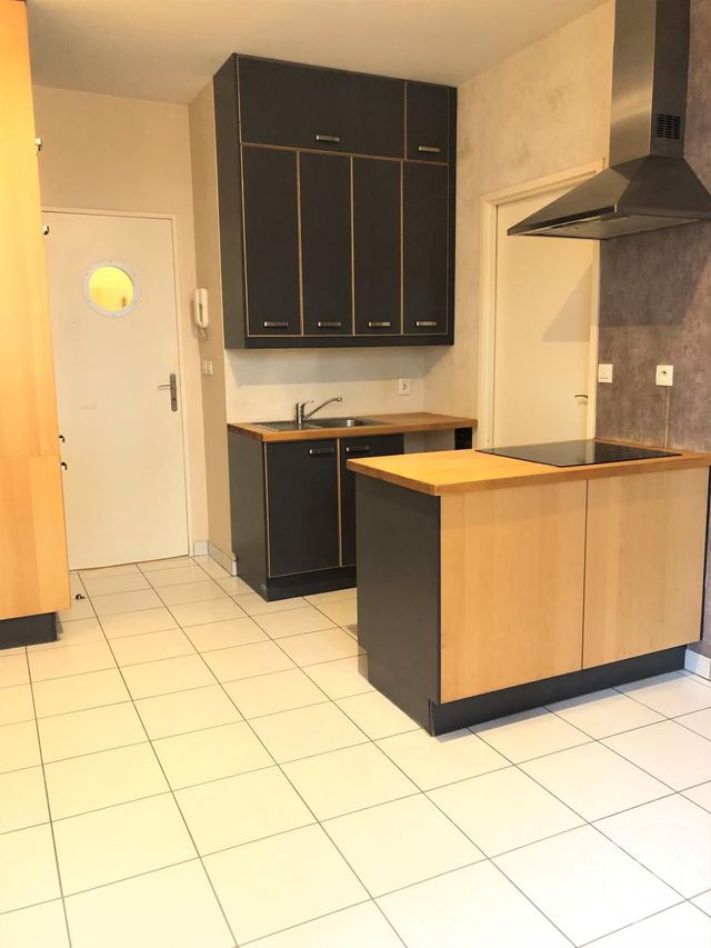 Appartement F2 à louer - 2 pièces - 30.0 m2 - BRETIGNY SUR ORGE - 91 - ILE-DE-FRANCE - Century 21 Capitole Immobilier