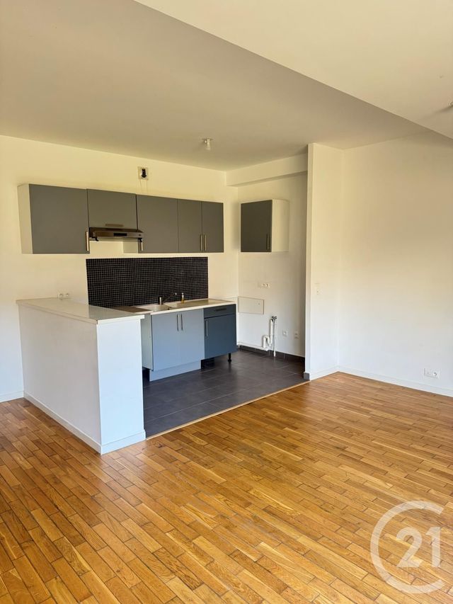 Appartement F3 à louer - 3 pièces - 64.6 m2 - BRETIGNY SUR ORGE - 91 - ILE-DE-FRANCE - Century 21 Capitole Immobilier