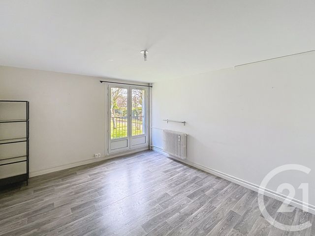 Appartement F5 à vendre - 5 pièces - 91.95 m2 - BRETIGNY SUR ORGE - 91 - ILE-DE-FRANCE - Century 21 Capitole Immobilier